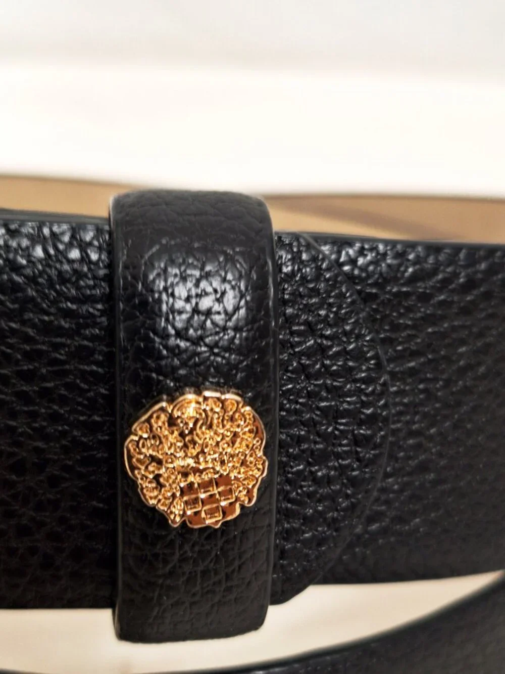 Vince Camuto Pebbled Black Belt M/M Gold Buckle